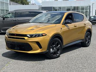 r/t plus phev, ensemble blacktop, technologie