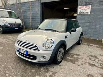 mini cooper d 1.6d 110cv