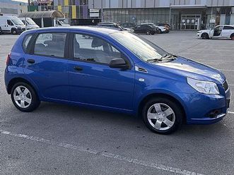 chevrolet aveo 1.2 8v base