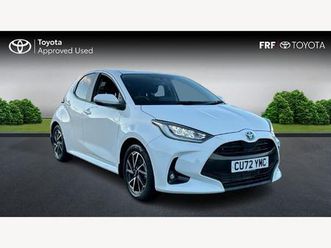 toyota yaris design hatchback's 1.5 vvt-h design e-cvt euro 6 (start/stop) 5dr