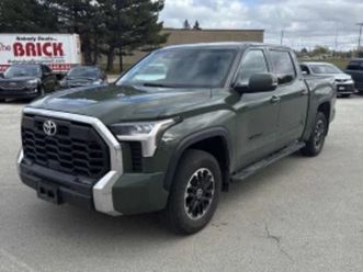 toyota tundra sr5 crewmax cab* камера* мъртва* точка* carplay* ≫ 2022 • 67 500 лв. • id