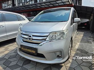 2013 nissan serena 2.0 highway star mpv