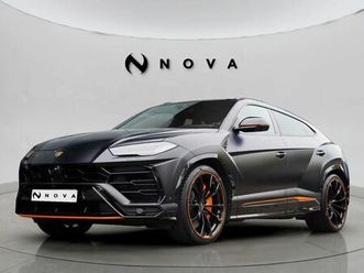 lamborghini urus 4.0 v8 graphite capsule 1st owner