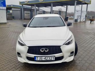 infiniti q30 2.0t sport city black awd 7dct