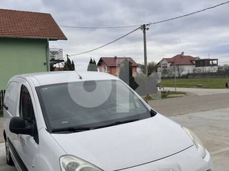 peugeot partner 1.6hdi 2013 god