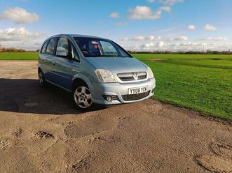 1.6i 16v design easytronic 5dr