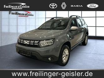 dacia duster expression navi tempomat klima parkh. shz
