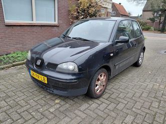 seat arosa - 1.4i stella