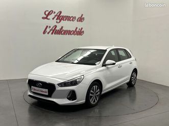 i30 1.6 crdi 110 ch edition 1 / caméra / gps / radar / climatisation auto / ecran / régulateur /