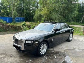 rolls royce ghost v12 571cv limousine