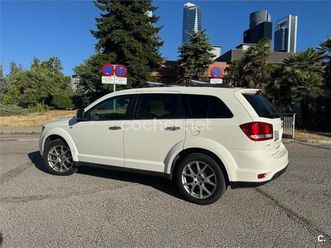 fiat freemont lounge awd 2.0 16v diesel auto.