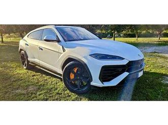 urus 4.0 v8 phev se 2025