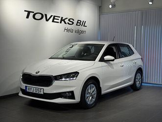 selection 1.0 tsi dsg backkamera|carplay|130-edt