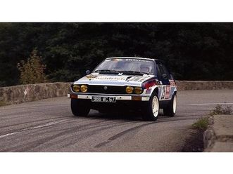 1982 alfa romeo gtv rouge manuel, 5 vitesses conduite à g...