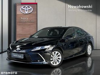 toyota camry 2.5 hybrid comfort cvt