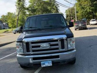 2014 ford e350 like new