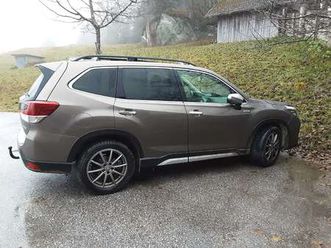 2,0i e-boxer premium awd aut.