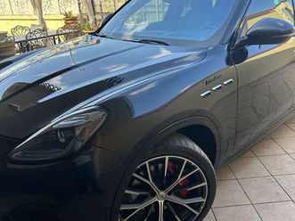2.0 mhev modena 330cv auto