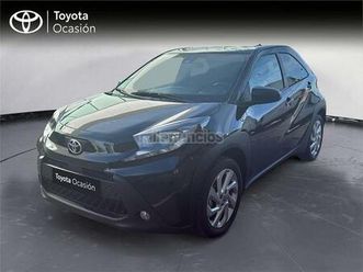 toyota - aygo x cross