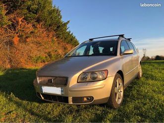 volvo v50 2,4l 170cv summum