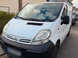 nissan primaster wegen neuwagen abzugeben. tüv/kein rost
