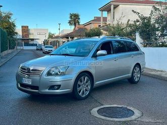 toyota - avensis 2.2 d4d active cross sport