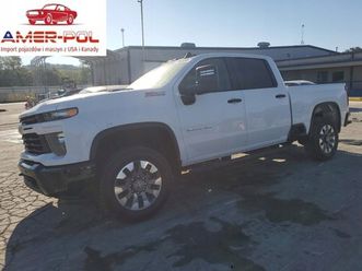 chevrolet silverado k2500 custom 2025 6.6l 6.6 benzyna 401km