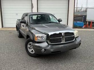 2006 dodge dakota slt