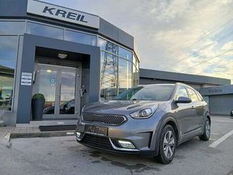 kia niro 1,6 gdi hybrid silber dct