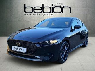 mazda 3 skyactiv-g 2.0 nagisa acc led navi pdc kamera