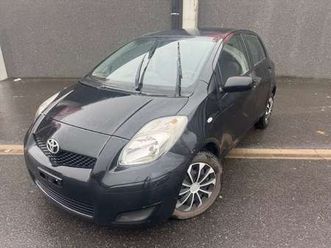 1.4 d-4d luna prêt à immatriculer