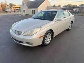2004 lexus es330 **great first car**
