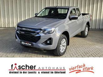 d-max space cab 4wd autm. ls