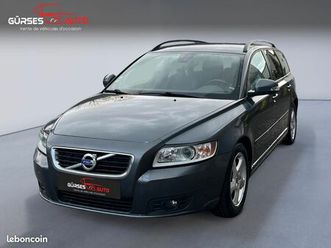 volvo v50 1.6 d 110 cv momentum / garantie 12 mois