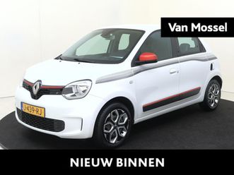 renault twingo 1.0 sce collection 73pk | exterieurpakket 'rouge' | led-dagrijverlichting | automatische verlichting | airconditioning | r&go radio | bluetooth |