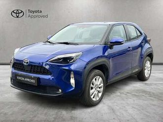 yaris cross 1.5h active fwd 116cv e-cvt iva espos