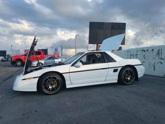 1986 pontiac fiero se