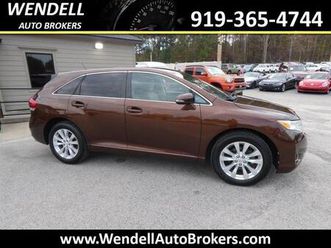 2013 toyota venza le