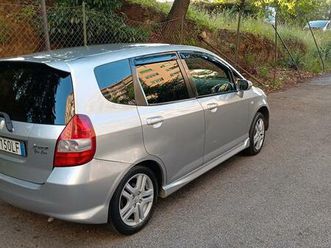 auto in perfette condizioni generali