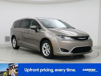 2017 chrysler pacifica touring plus