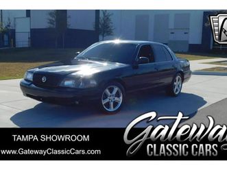 2003 mercury marauder sedan
