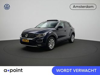 volkswagen t-roc 1.5 tsi sport 150 pk automaat (dsg) | navigatie | panoramadak | parkeersensoren | adaptieve cruise control | keyless |