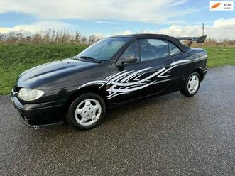 renault megane cabrio 1.6e cabrio met vleugel