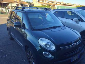 living 1.6 mjt lounge 105cv