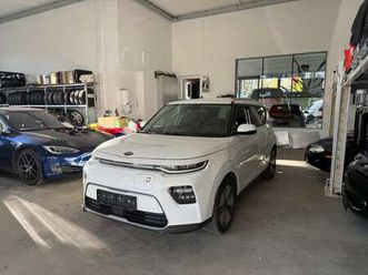 kia soul ev 64kwh long gold