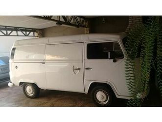 volkswagen kombi furgão 2006