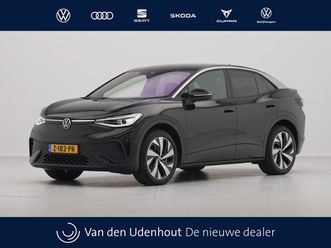volkswagen id.5 - pro business 77 kwh 286pk navigatie camera stoelverwarming acc 246