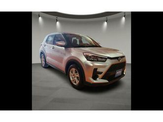 toyota raize 2023 seminuevo impecable lima