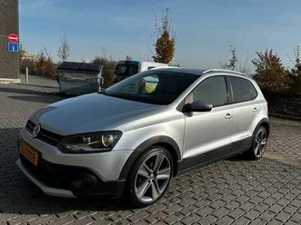 volkswagen polo cross