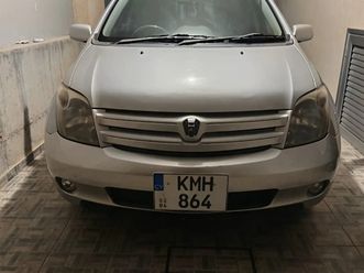 toyota ist 1,3l 2004